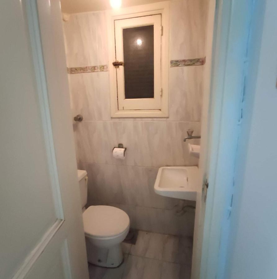 Room No5 A Private Room With Balcony For Men Only And No Ladies Allowed غرفة خاصة للرجال فقط ممنوع السيدات Alexandria Exterior foto